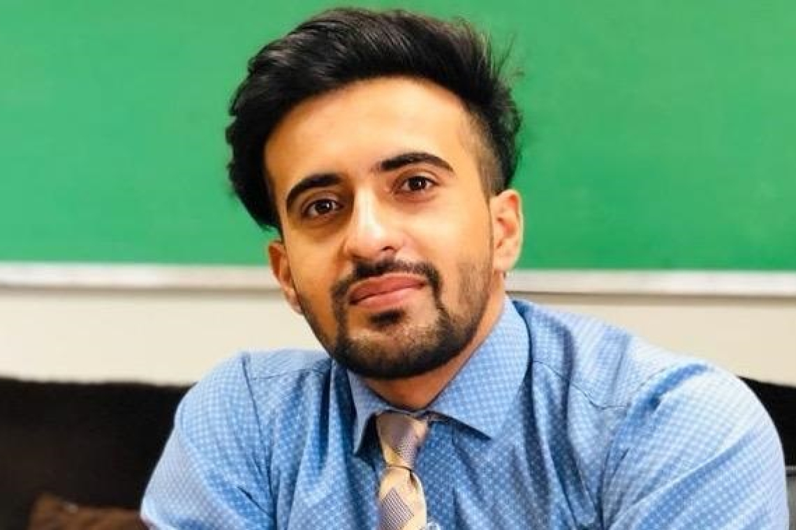 شکیب نظری خبرنگار محلی در کابل، پس از حدود ۴۰۰ روز حبس آزاد شد 